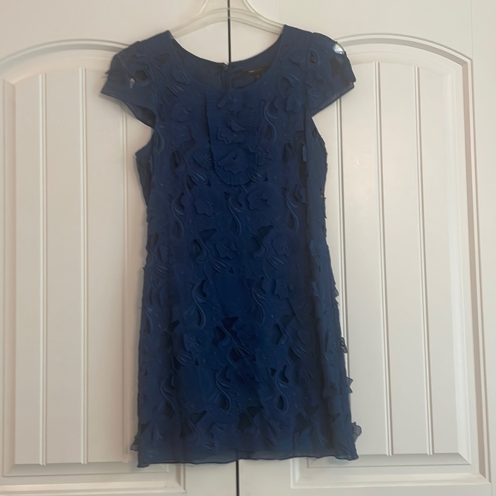 BCBG MAXAZRIA cutout detailed navy floral dress